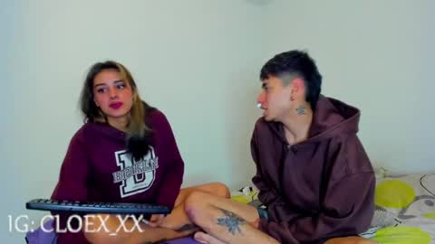 Cloe and Taylor online show from June 2, 11:23 am