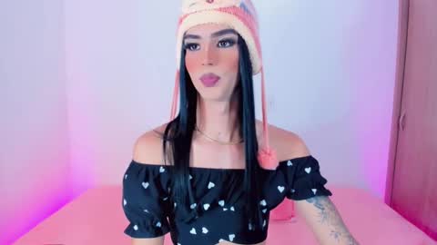 Snapshot of cloe_reminton_ chatting on March 11, 5:38 am CLOE REMINTON online show from March 11, 5:38 am