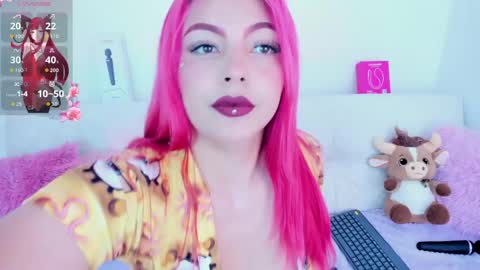 cloee lovee online show from May 27, 7:11 pm