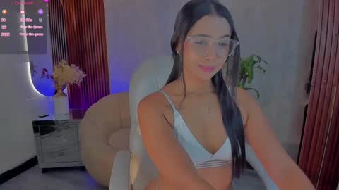 Cloe online show from September 16, 1:34 pm