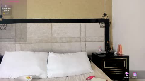 Clohe the wonder online show from April 17, 6:55 pm