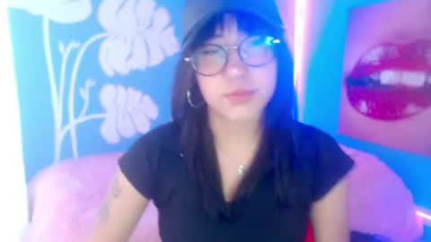 Snapshot of cloud_eli chatting on July 1, 11:12 am Elizabeth online show from July 1, 11:12 am