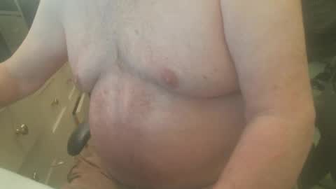 Snapshot of clouds8888 chatting on September 13, 12:49 pm clouds8888 online show from September 13, 12:49 pm