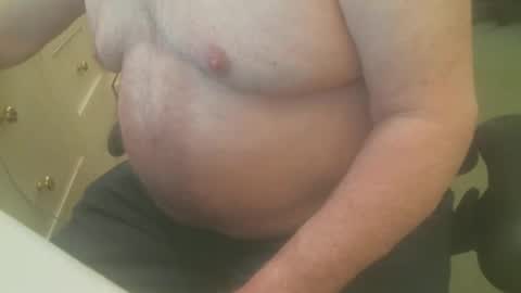 Snapshot of clouds8888 chatting on September 22, 1:02 pm clouds8888 online show from September 22, 1:02 pm