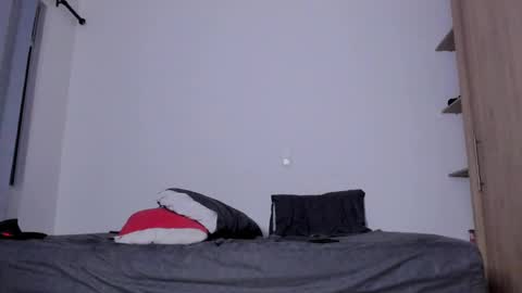 Snapshot of cloudy_pigdude chatting on March 2, 10:14 am CRISTIAN online show from March 2, 10:14 am