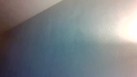 Snapshot of cloudyydayzz chatting on February 22, 10:03 am tallhungandcloudy online show from February 22, 10:03 am