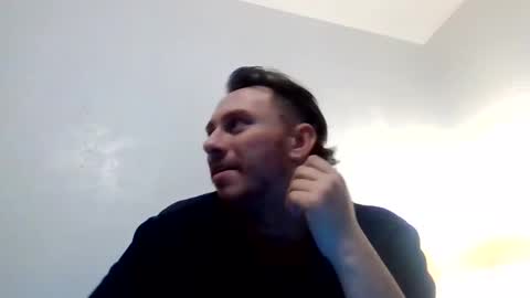 Snapshot of cloudyydayzz chatting on March 6, 2:02 pm tallhungandcloudy online show from March 6, 2:02 pm