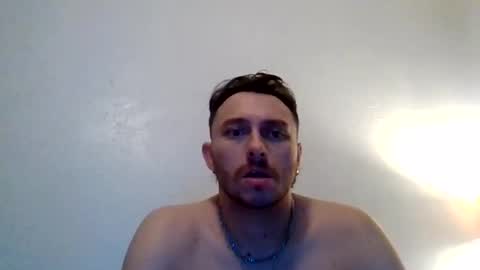 Snapshot of cloudyydayzz chatting on March 7, 3:58 am tallhungandcloudy online show from March 7, 3:58 am