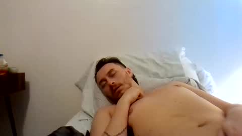 Snapshot of cloudyydayzz chatting on March 7, 4:15 pm tallhungandcloudy online show from March 7, 4:15 pm