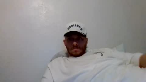 Snapshot of cloudyydayzz chatting on March 21, 7:02 am tallhungandcloudy online show from March 21, 7:02 am