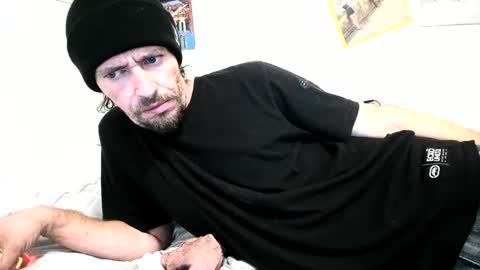 cloudyystarr666 online show from October 4, 8:45 am