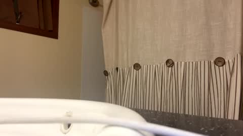 Snapshot of cloverboy1988 chatting on September 18, 11:01 am cloverboy1988 online show from September 18, 11:01 am