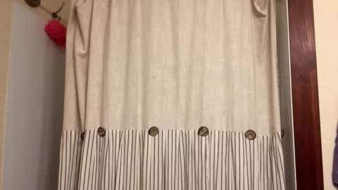 Snapshot of cloverboy1988 chatting on October 26, 11:05 am cloverboy1988 online show from October 26, 11:05 am