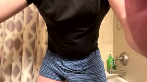 Snapshot of clovershit1 chatting on February 21, 3:07 am clovershit1 online show from February 21, 3:07 am