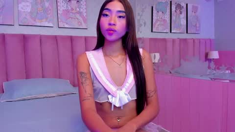 Snapshot of cloy_baby chatting on December 9, 5:52 pm Eilyn online show from December 9, 5:52 pm