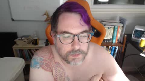  Clyde  Money  online show from November 24, 1:05 am