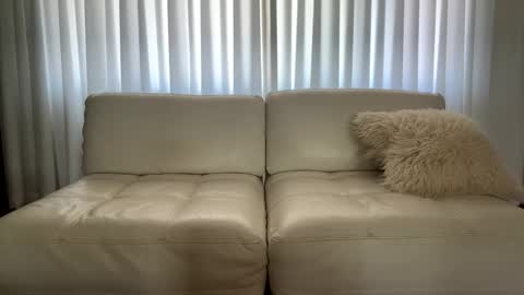 clydeninethousand online show from March 9, 8:24 pm