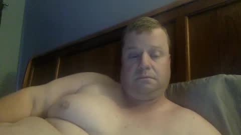 cmachen online show from December 1, 7:47 pm