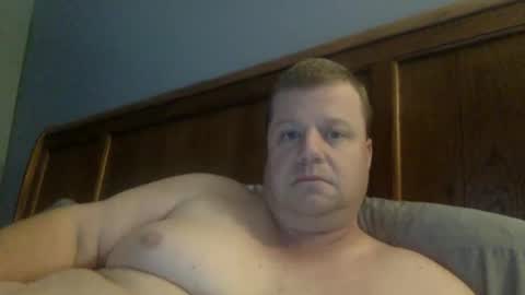 cmachen online show from December 7, 1:47 am