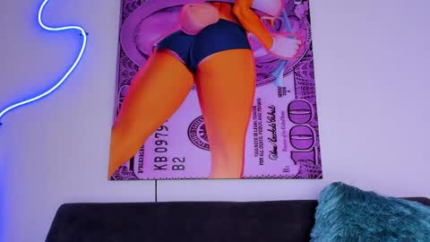 cmila0713 online show from May 15, 11:12 pm