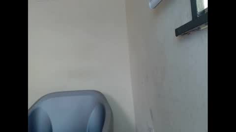 Snapshot of cockfanx chatting on January 20, 10:18 am cockfanx online show from January 20, 10:18 am