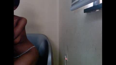 Snapshot of cockfanx chatting on January 22, 7:03 am cockfanx online show from January 22, 7:03 am