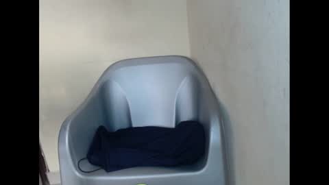 Snapshot of cockfanx chatting on March 8, 8:22 am cockfanx online show from March 8, 8:22 am