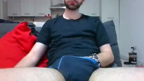 . online show from April 1, 8:06 pm