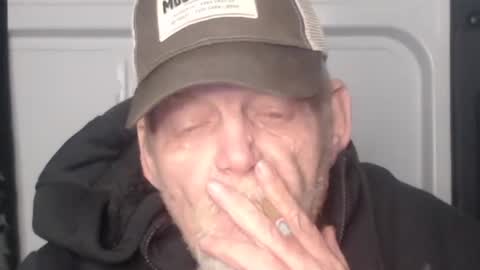 Snapshot of cockreadynow4u chatting on December 26, 5:37 am cockreadynow4u online show from December 26, 5:37 am