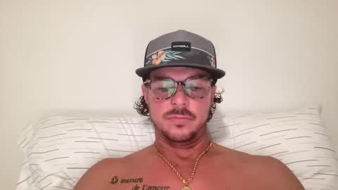 Snapshot of cockyathlete69 chatting on September 17, 3:19 am cockyathlete69 online show from September 17, 3:19 am