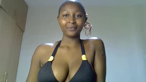 bella online show from November 14, 11:42 am