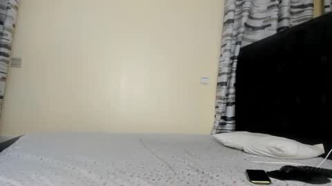 Snapshot of coco_leila chatting on January 26, 8:25 am coco_leila online show from January 26, 8:25 am