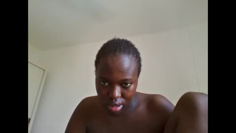 coco vixen9 online show from April 14, 9:15 am