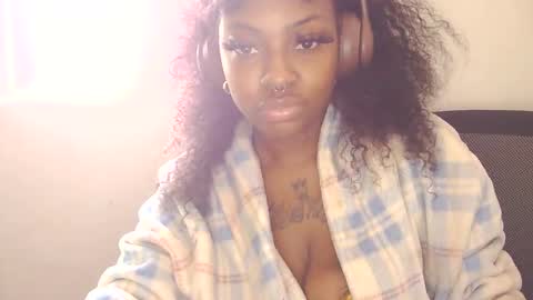 chanel online show from February 9, 6:23 pm