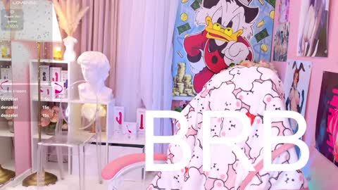 Mia online show from December 2, 11:51 pm