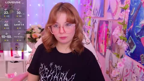 Snapshot of coconut_mia chatting on March 4, 10:16 pm Mia online show from March 4, 10:16 pm