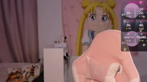 Snapshot of coddleweeper chatting on October 14, 2:40 pm Hello guys my name is Coddle online show from October 14, 2:40 pm