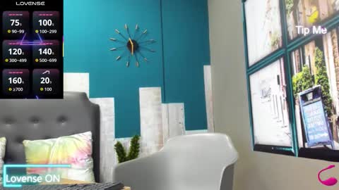 Snapshot of coddy_maxx69 chatting on February 19, 12:23 pm Coddy online show from February 19, 12:23 pm