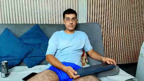 Snapshot of cody_crown chatting on July 30, 10:53 pm Cody online show from July 30, 10:53 pm