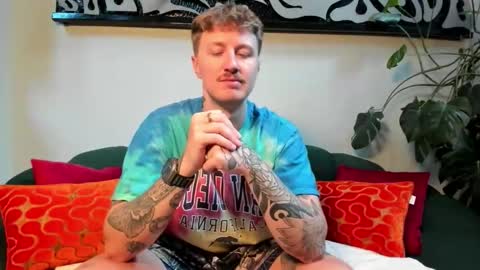 Cody and Emeraldboy online show from May 18, 12:51 am