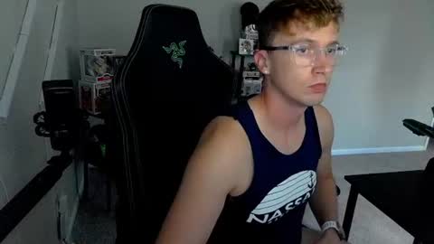 codyt1016 online show from September 27, 10:48 pm