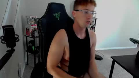 codyt1016 online show from September 28, 5:07 pm