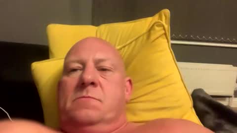 col4nows online show from October 3, 10:29 pm