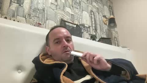 colambus83 online show from January 11, 3:06 pm