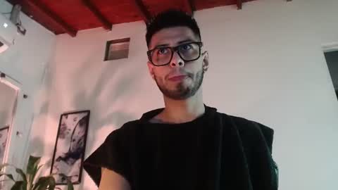 Snapshot of colby_smit chatting on July 18, 9:46 am Colby online show from July 18, 9:46 am