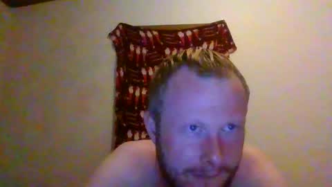 Snapshot of cole78390272 chatting on May 8, 1:44 am Cole online show from May 8, 1:44 am