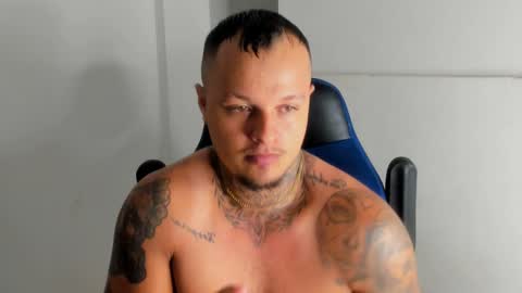 Snapshot of colin_prince2 chatting on January 22, 5:28 pm COLIN online show from January 22, 5:28 pm