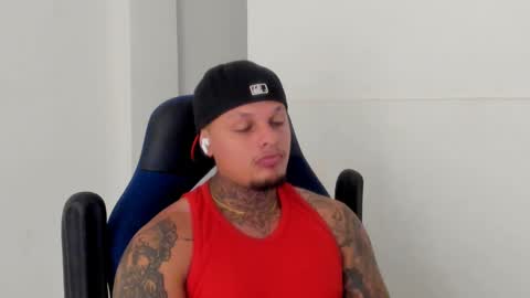 Snapshot of colin_prince2 chatting on January 27, 1:19 pm COLIN online show from January 27, 1:19 pm