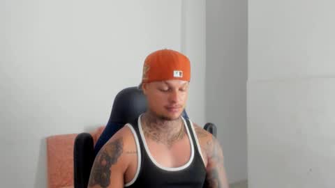 Snapshot of colin_prince2 chatting on February 21, 6:48 pm COLIN online show from February 21, 6:48 pm