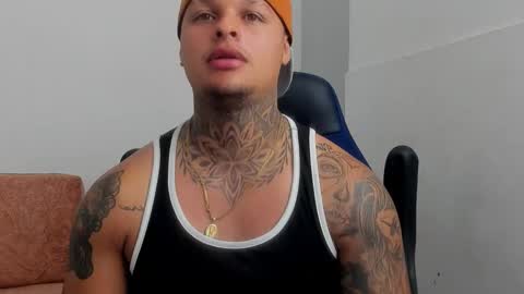 Snapshot of colin_prince2 chatting on March 9, 12:31 am COLIN online show from March 9, 12:31 am